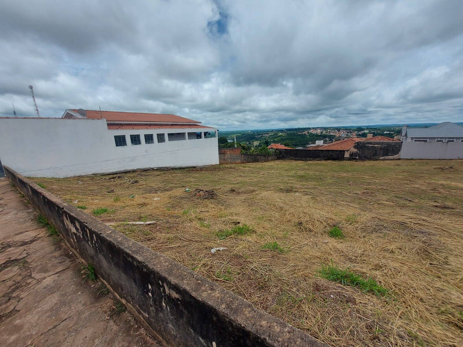 #2463 - Terreno para Venda em Piraju - SP