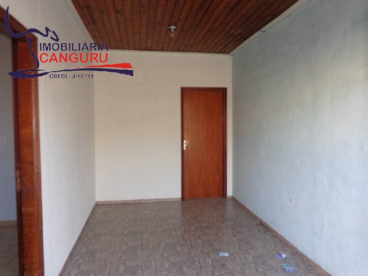 Casa à venda com 5 quartos, 189m² - Foto 3