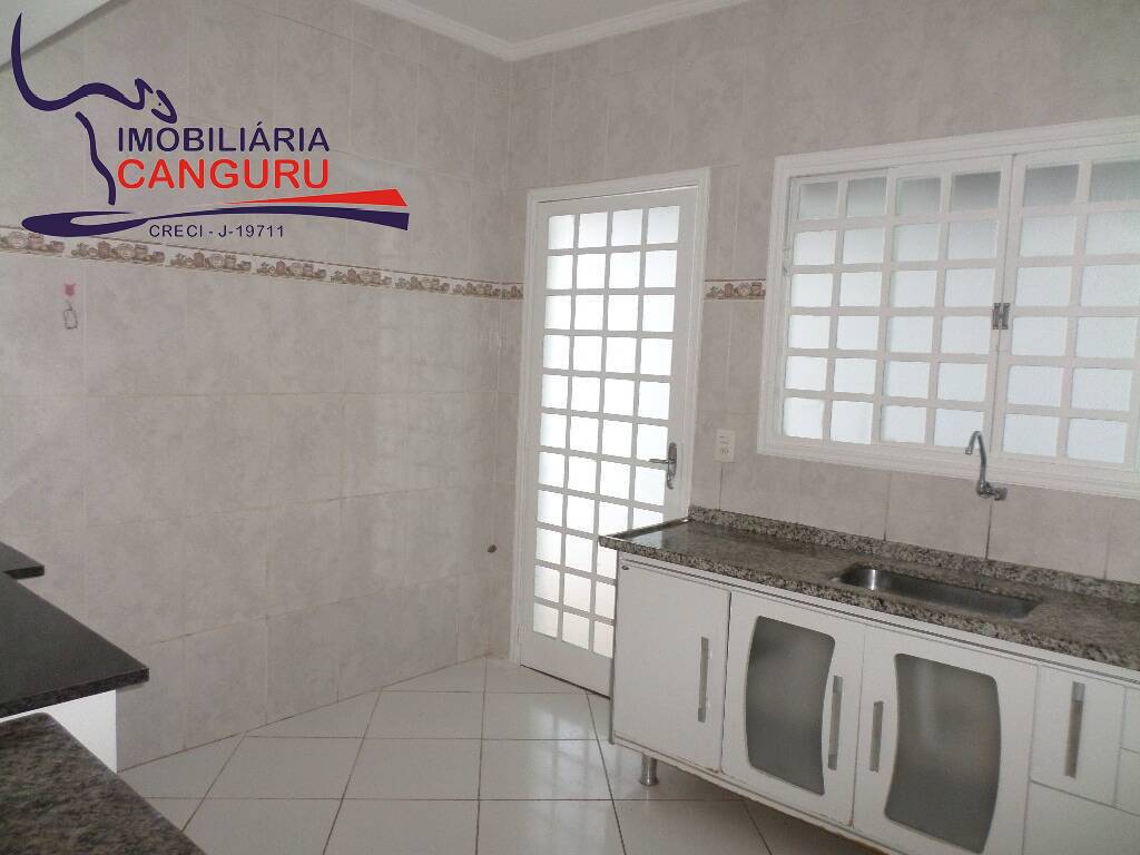 Casa para alugar com 3 quartos - Foto 6