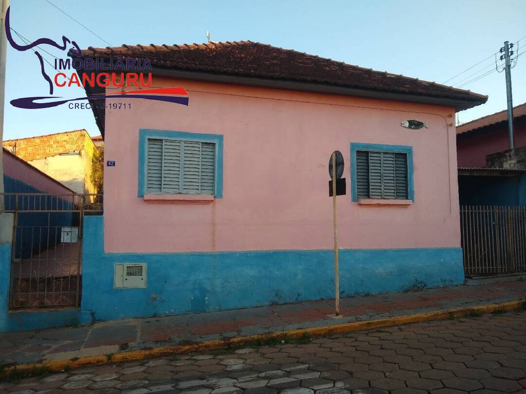 Casa para alugar com 3 quartos - Foto 1