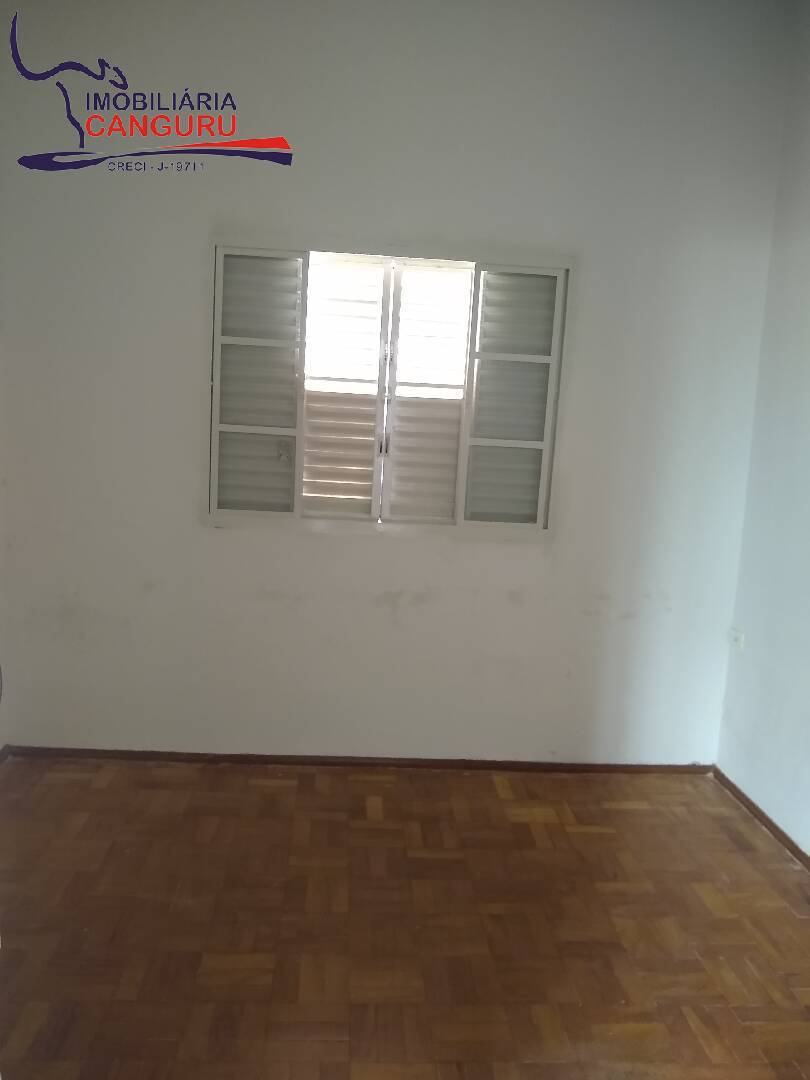 Casa à venda com 3 quartos, 285m² - Foto 5