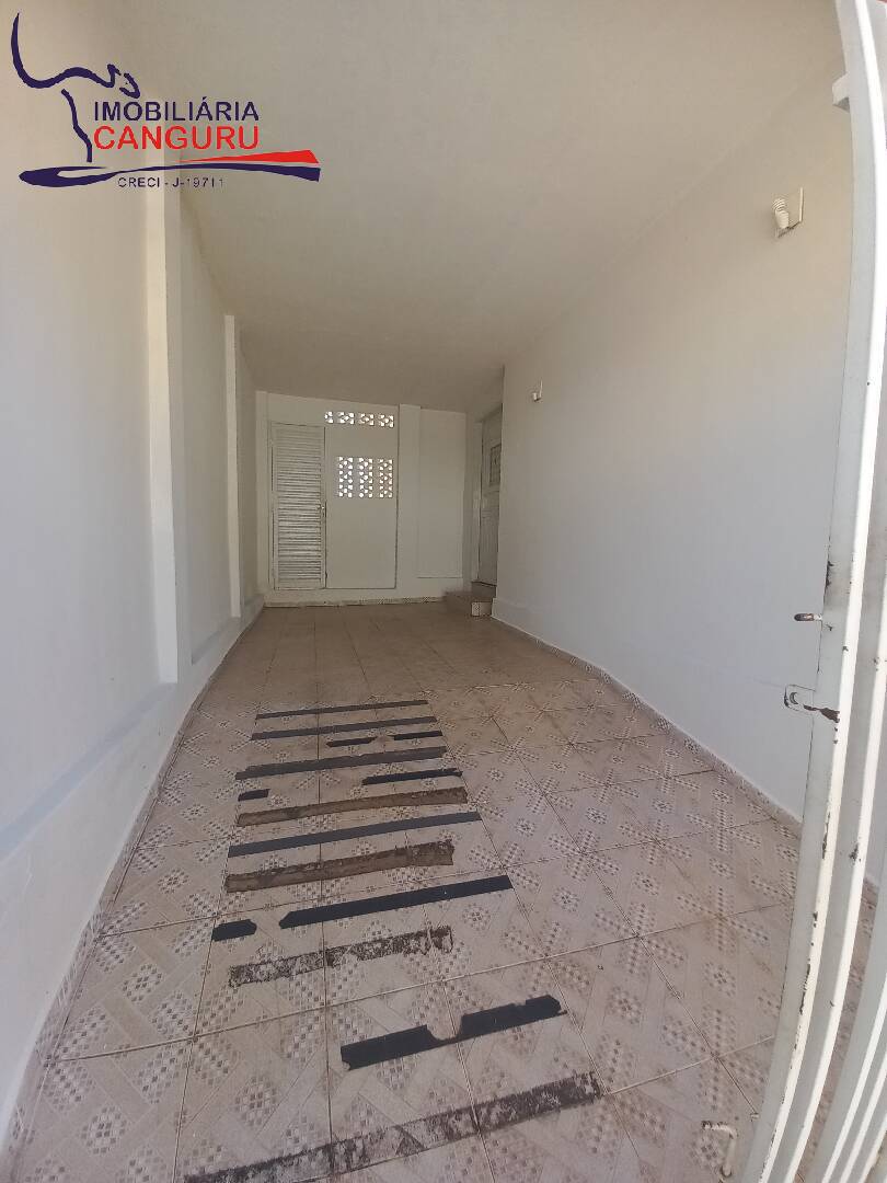 Casa à venda com 3 quartos, 154m² - Foto 3