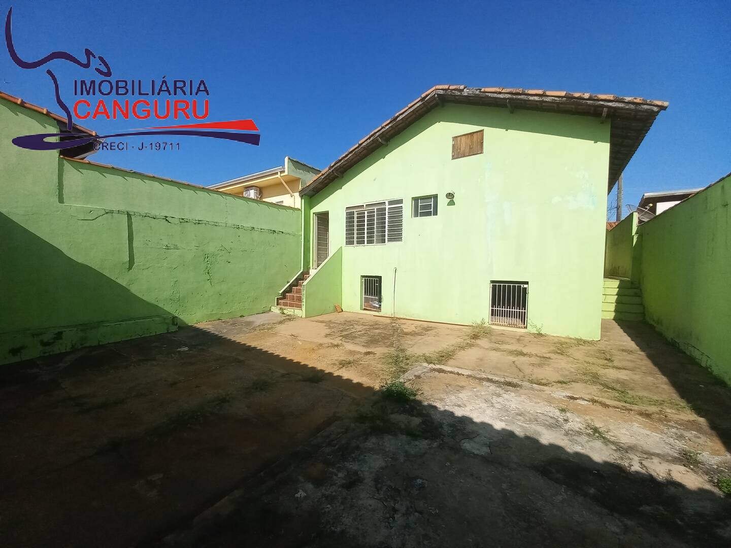 Casa à venda com 2 quartos, 300m² - Foto 15