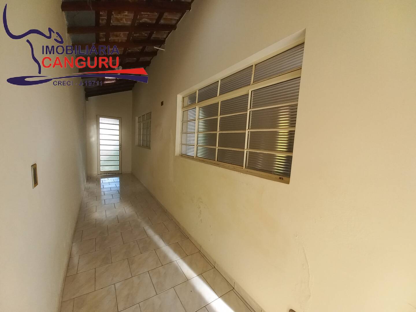 Casa à venda com 2 quartos, 300m² - Foto 13