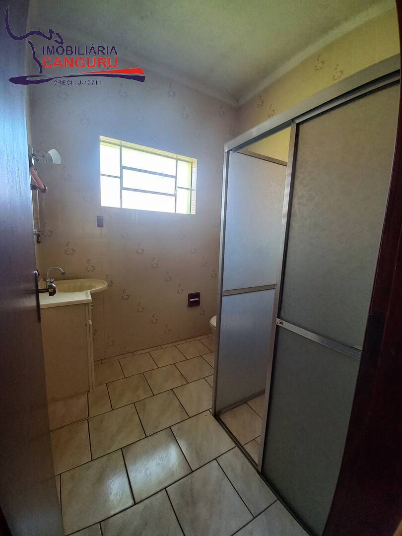 Casa à venda com 2 quartos, 300m² - Foto 10