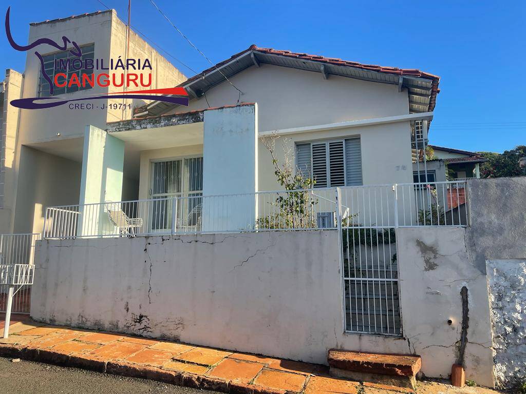 Casa à venda com 3 quartos, 250m² - Foto 6