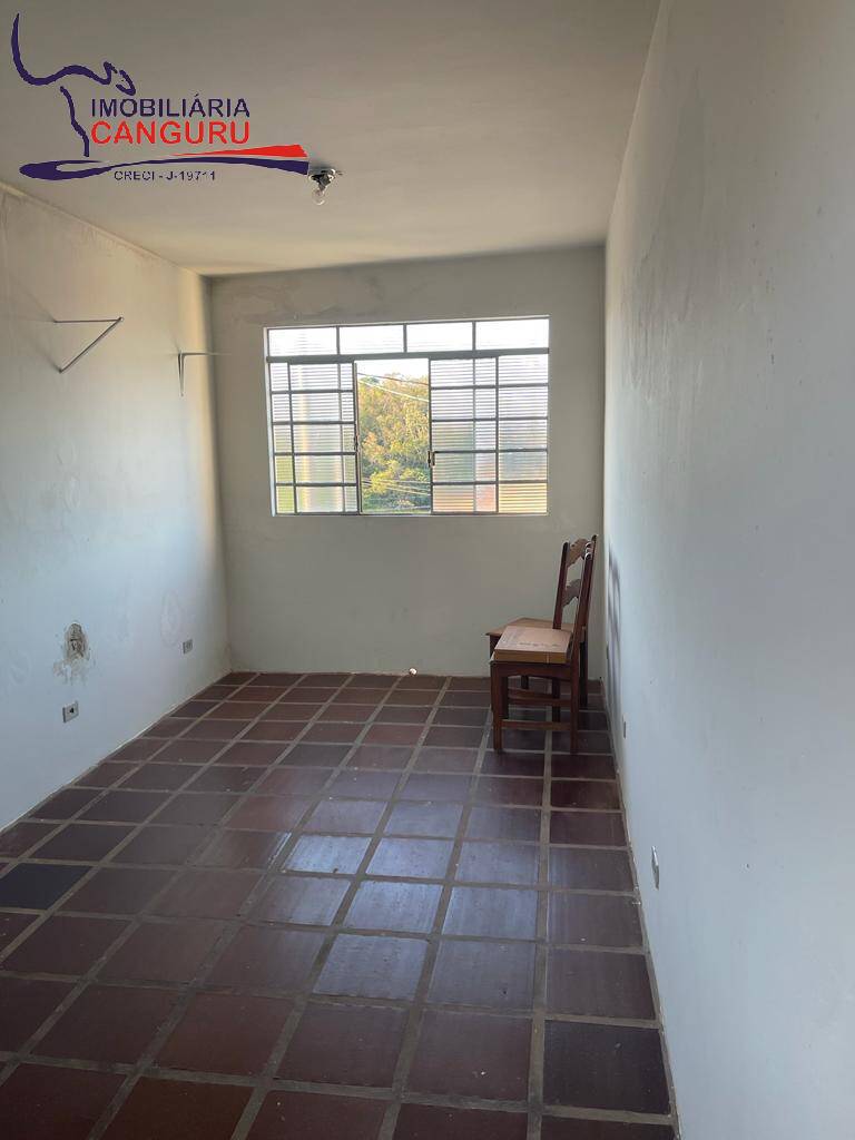 Casa à venda com 3 quartos, 250m² - Foto 11