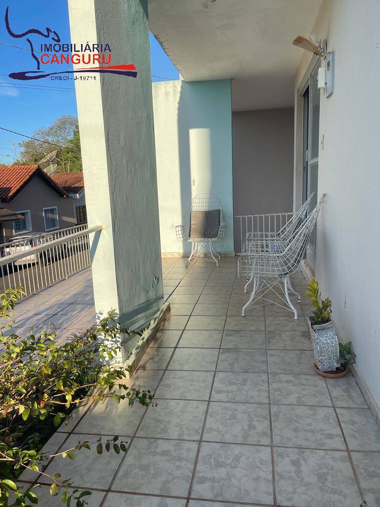 Casa à venda com 3 quartos, 250m² - Foto 27