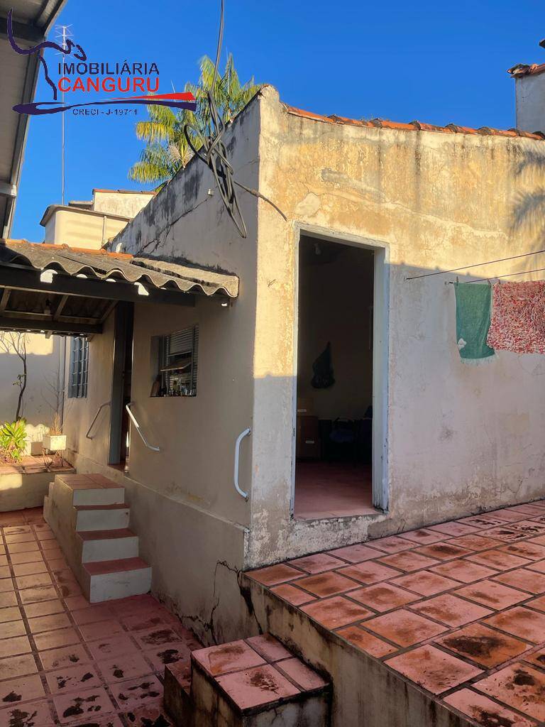 Casa à venda com 3 quartos, 250m² - Foto 26