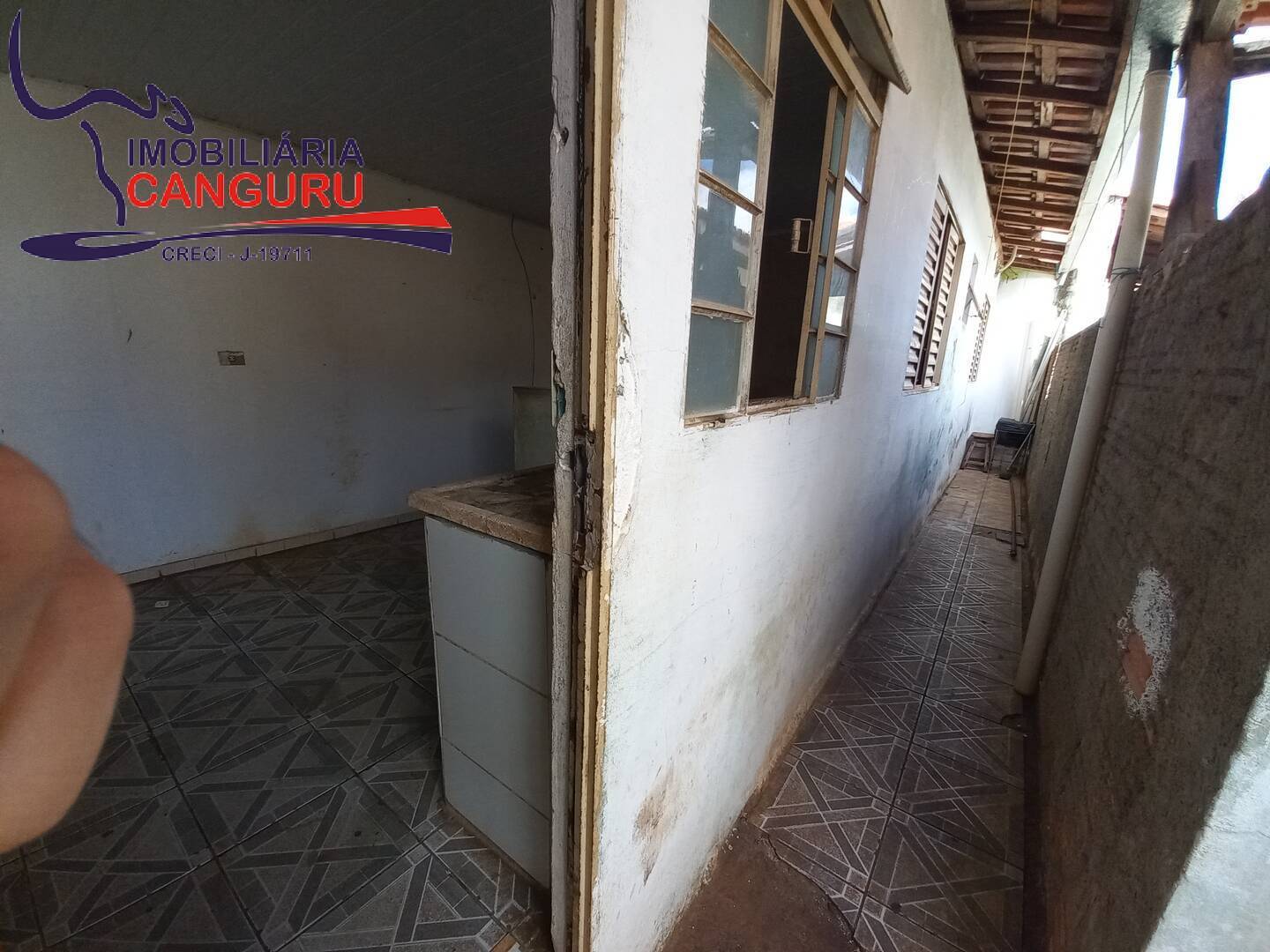 Casa à venda com 4 quartos, 200m² - Foto 15