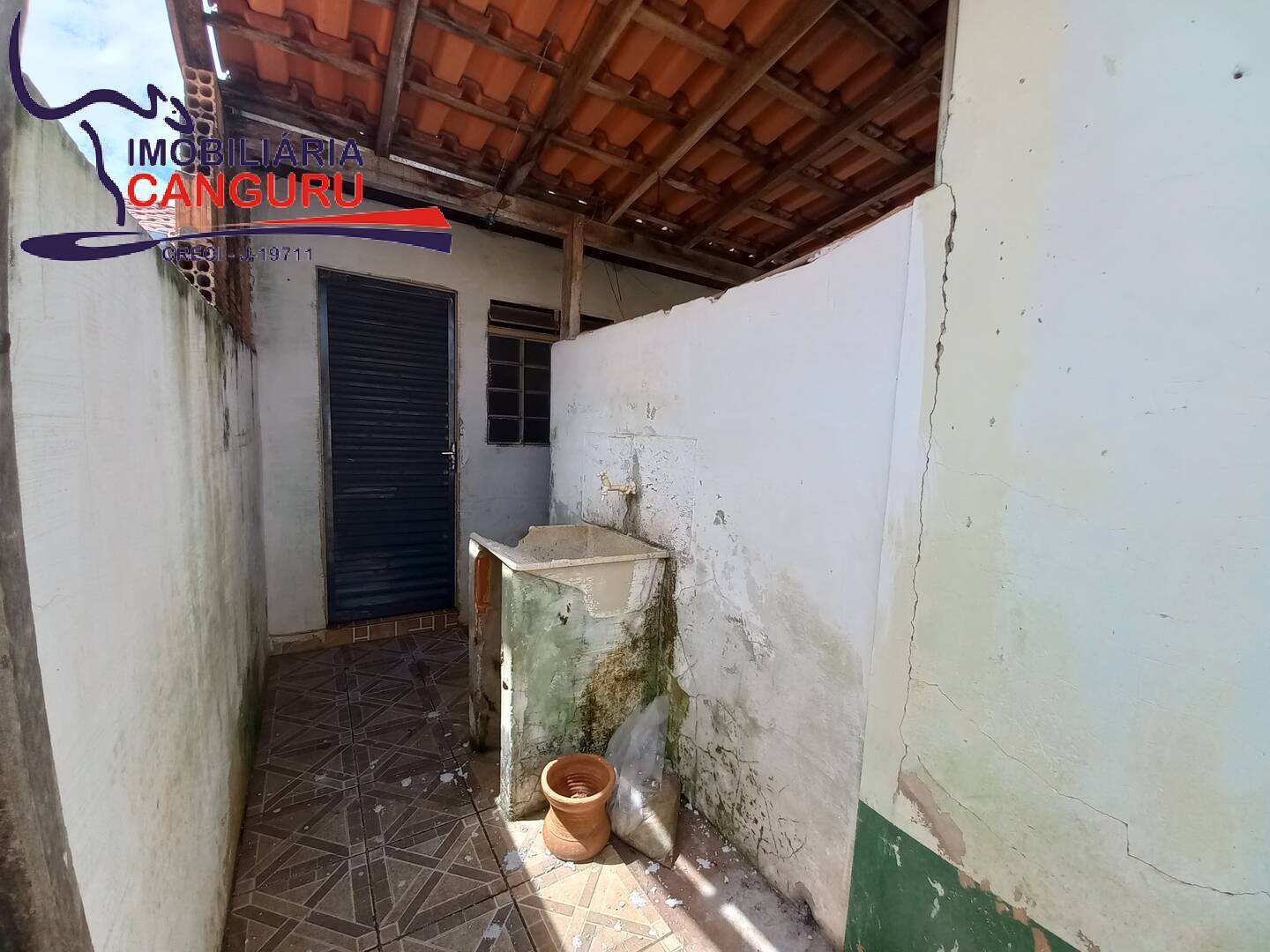 Casa à venda com 4 quartos, 200m² - Foto 14