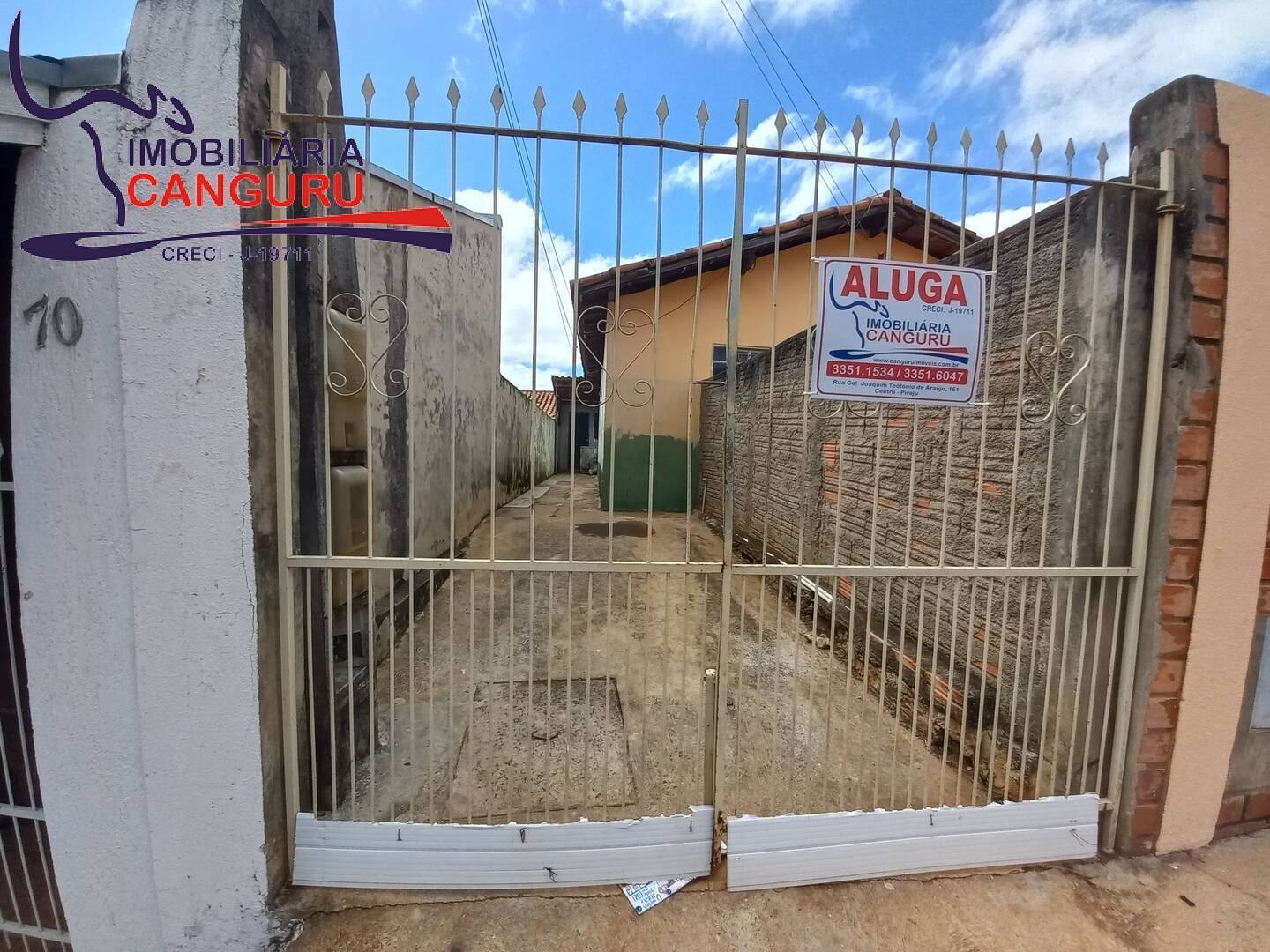 Casa à venda com 4 quartos, 200m² - Foto 12