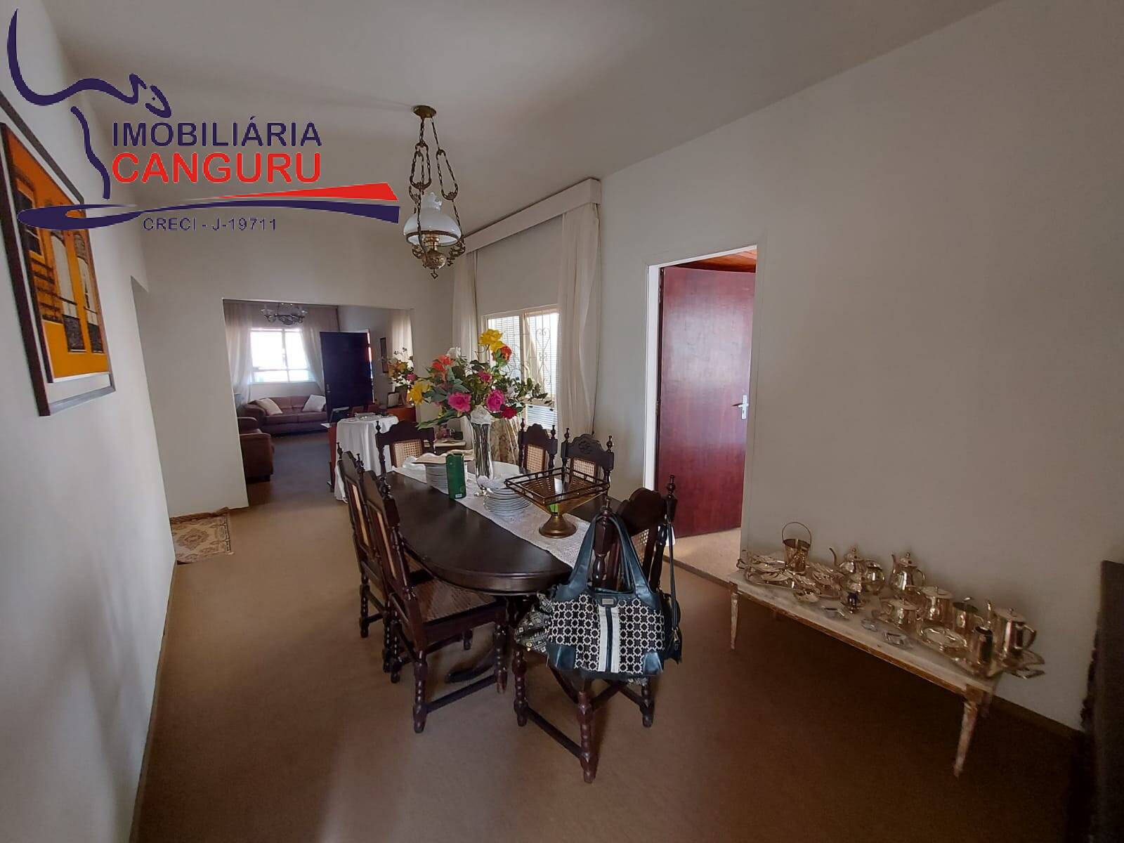 Casa à venda com 3 quartos, 405m² - Foto 6