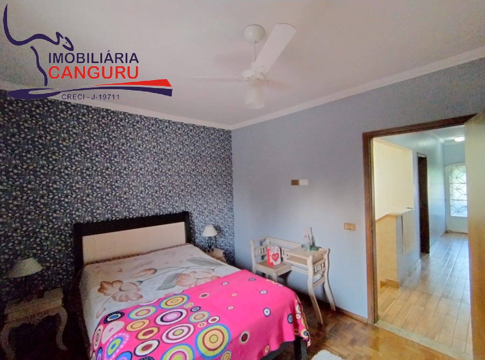 Casa à venda com 3 quartos, 134m² - Foto 14