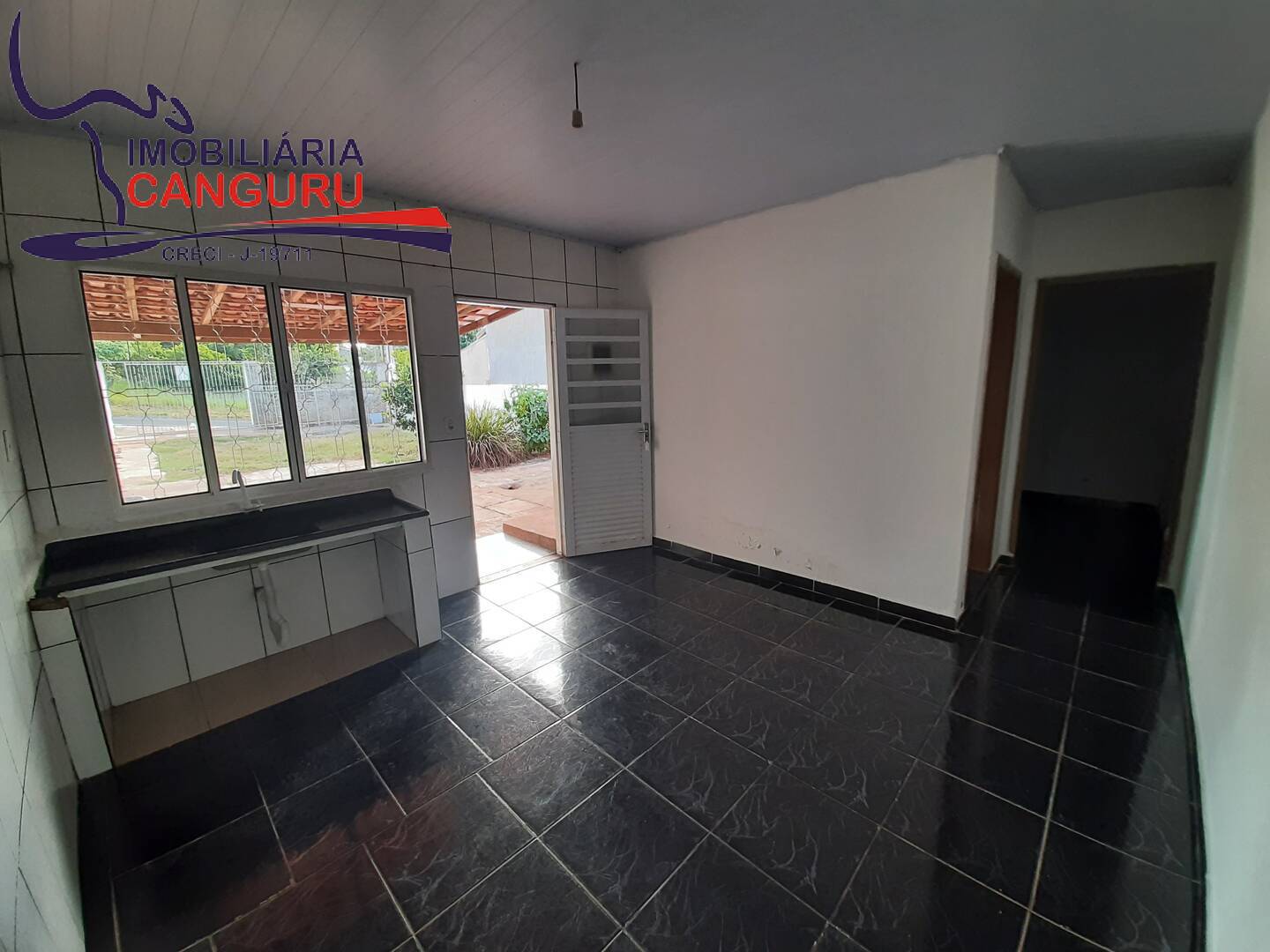 Casa para alugar com 1 quarto, 50m² - Foto 7