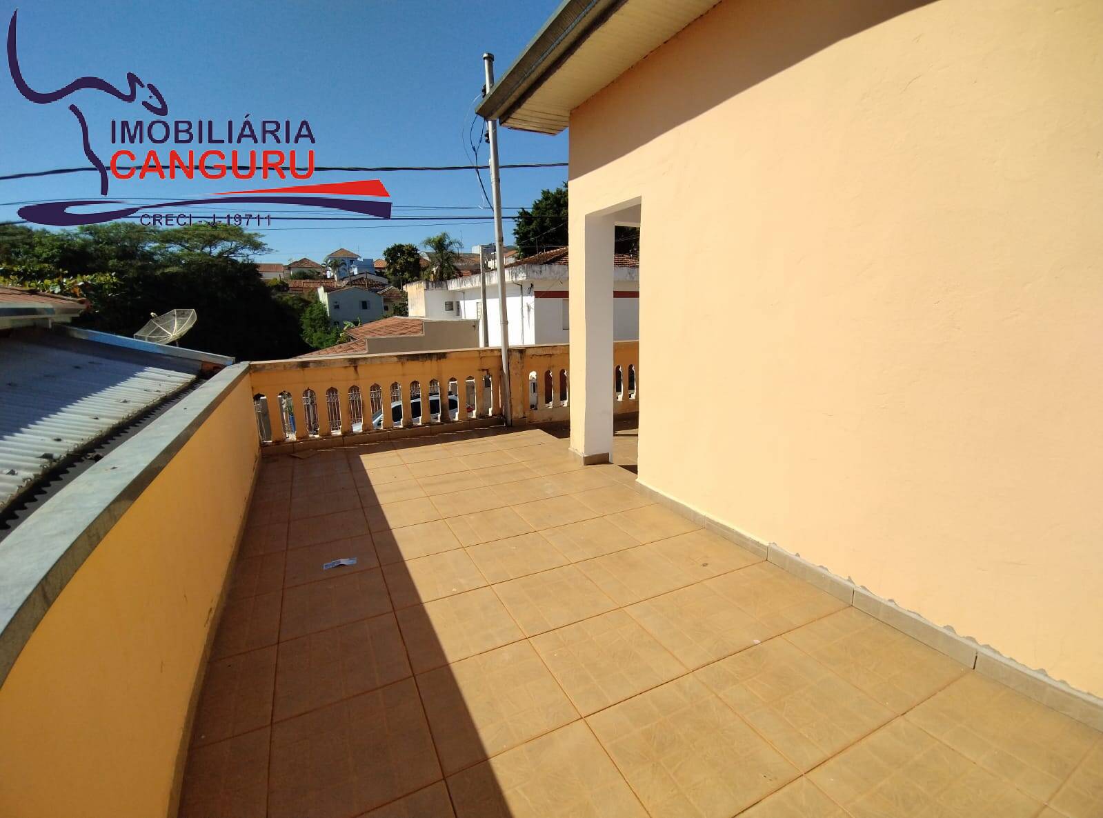 Casa à venda com 3 quartos, 300m² - Foto 5