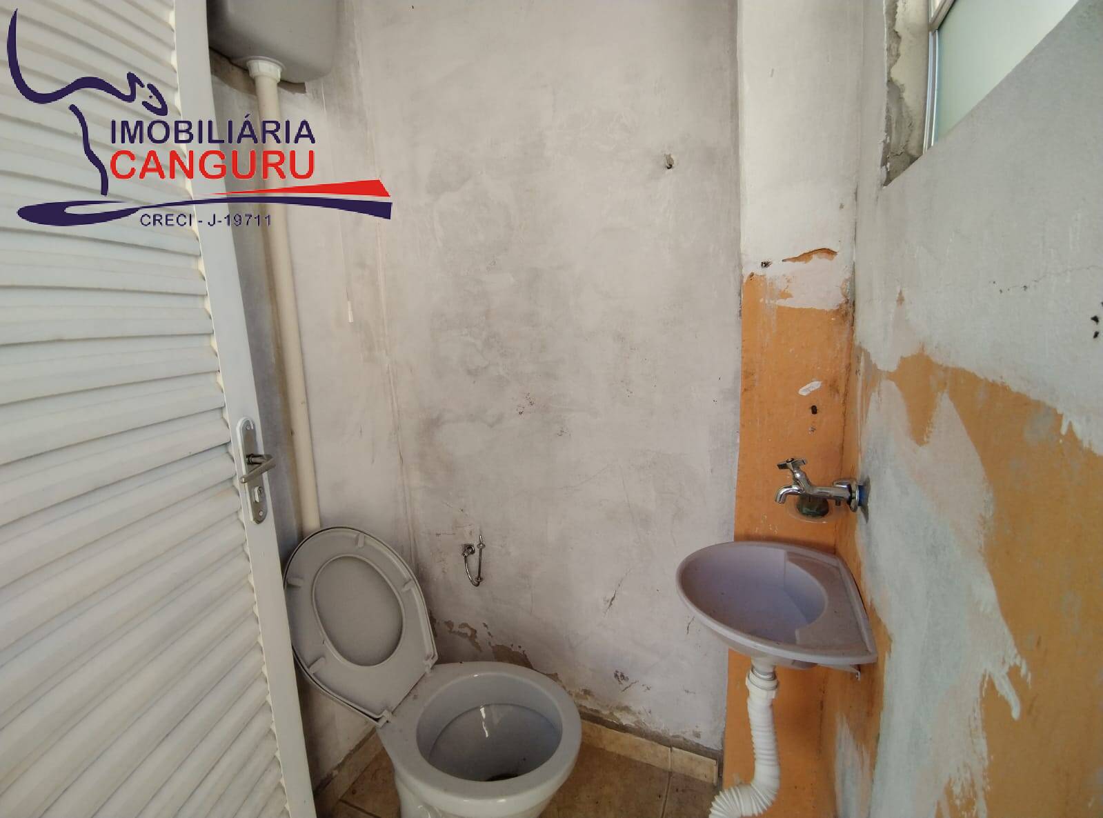 Casa à venda com 3 quartos, 300m² - Foto 17