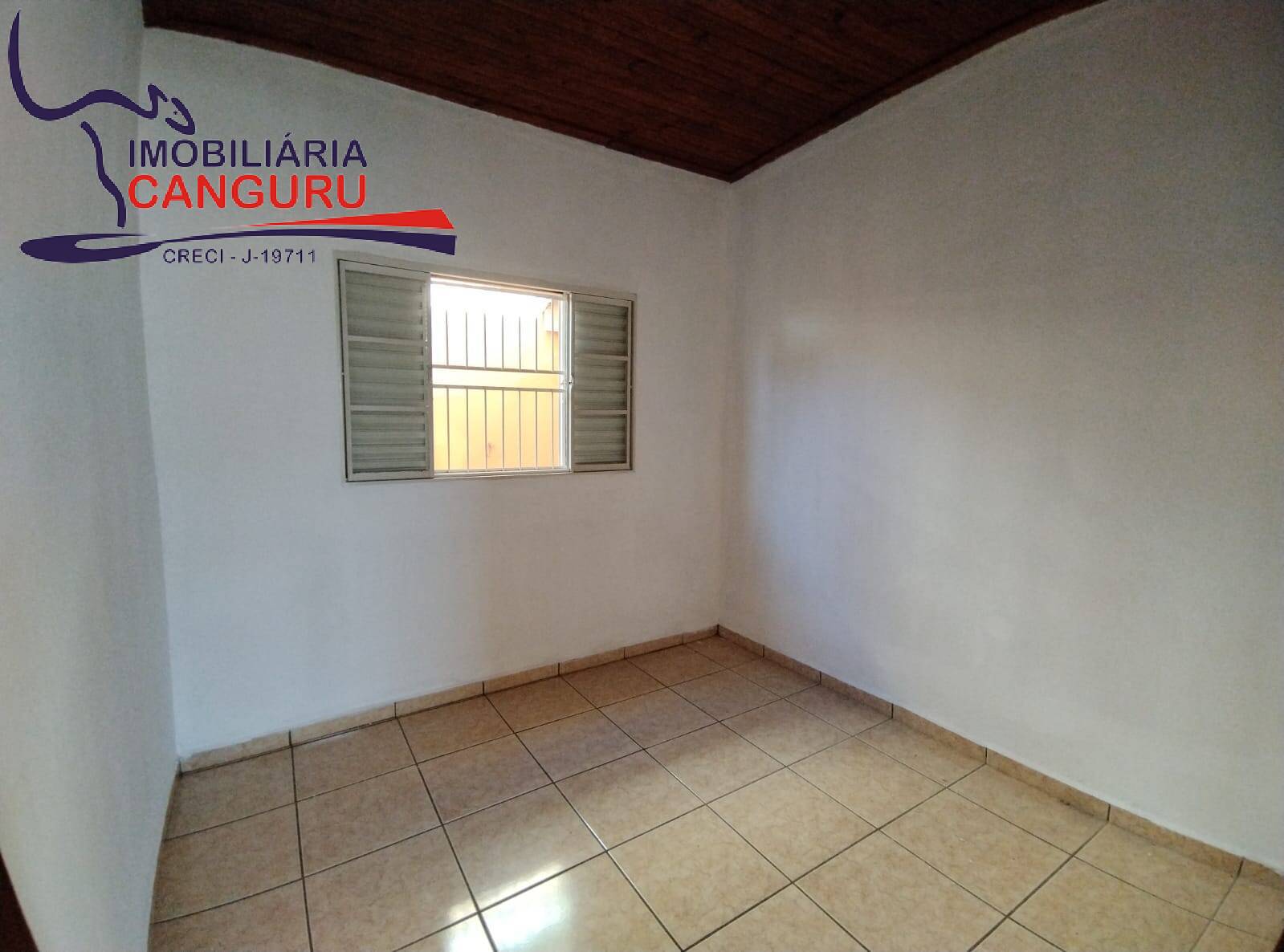 Casa à venda com 3 quartos, 300m² - Foto 12