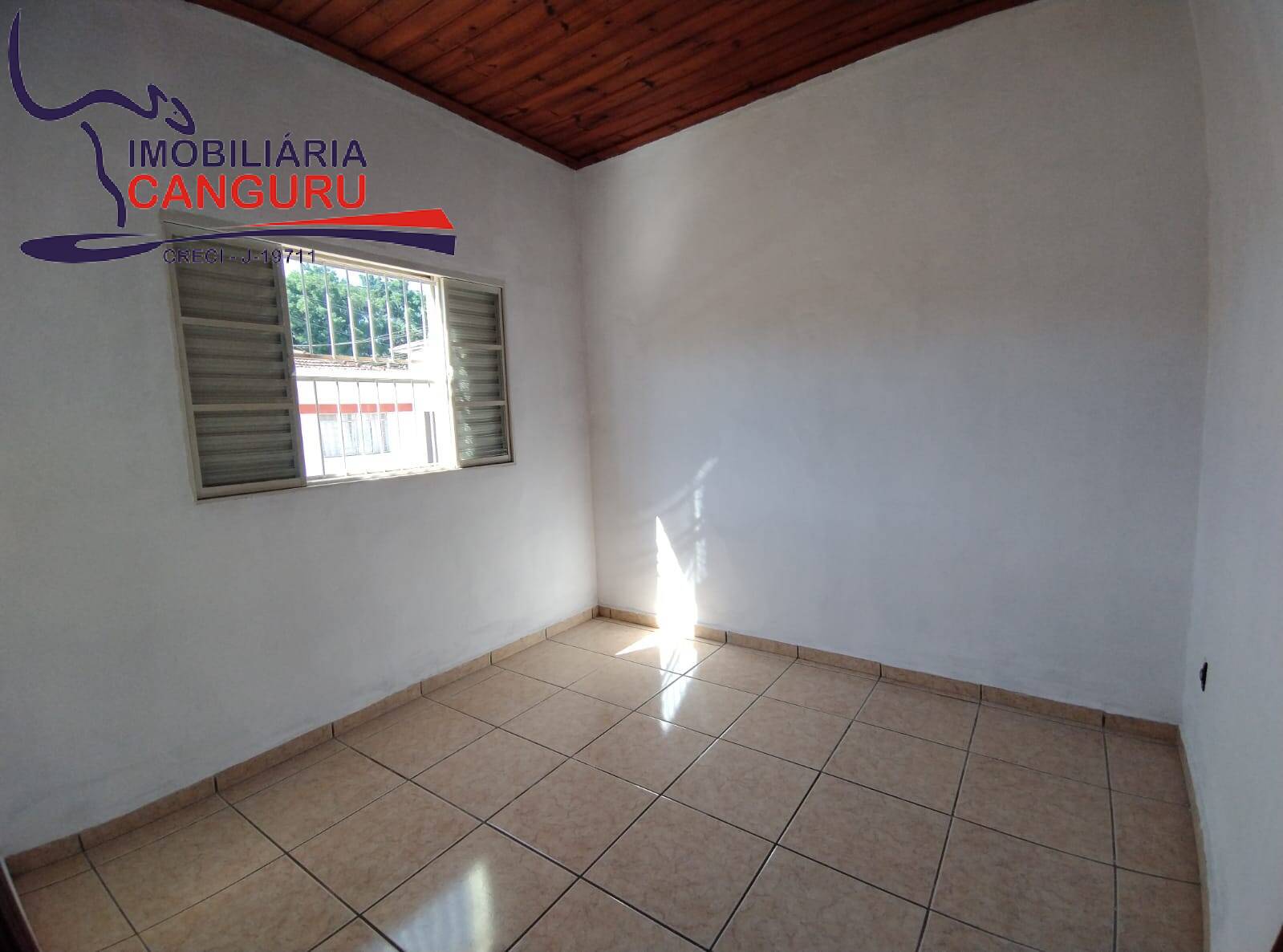 Casa à venda com 3 quartos, 300m² - Foto 15