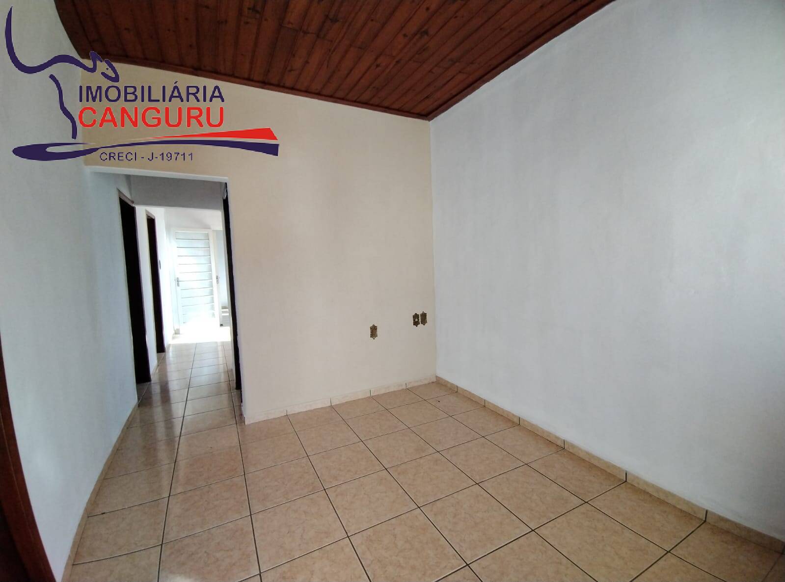 Casa à venda com 3 quartos, 300m² - Foto 6