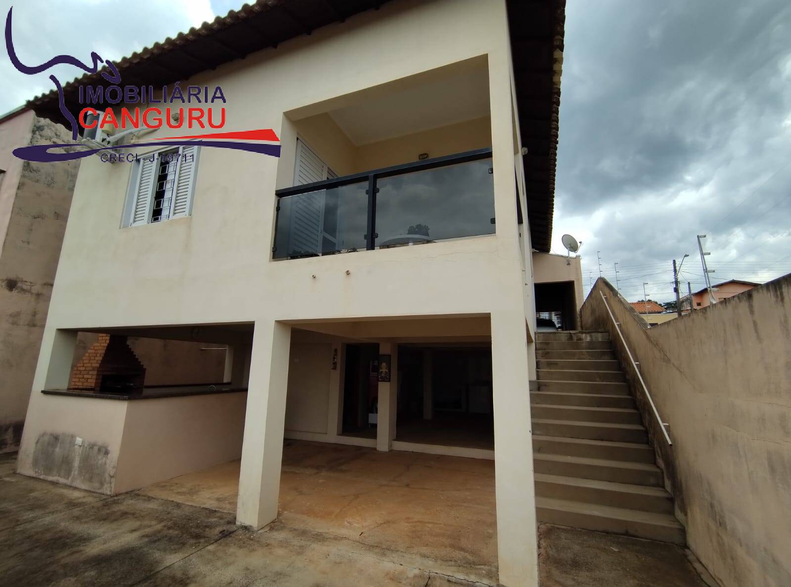 Casa à venda com 3 quartos, 200m² - Foto 17