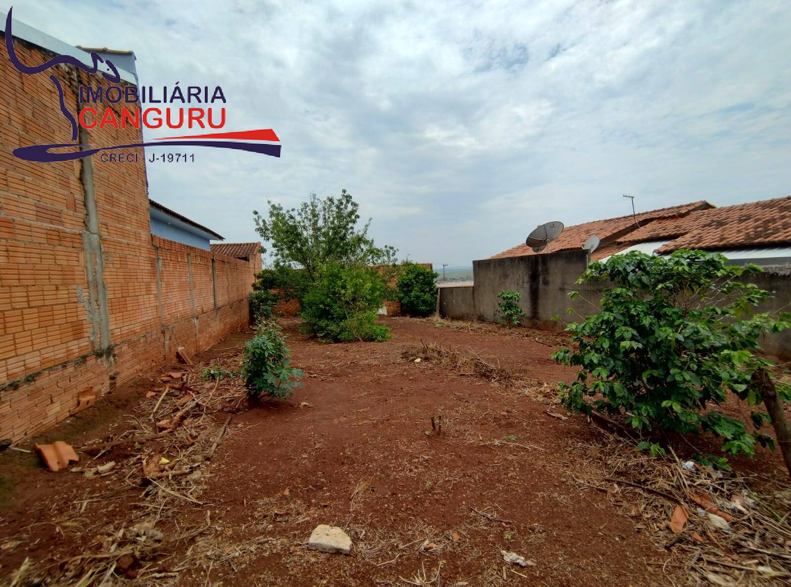 Terreno à venda, 300m² - Foto 2