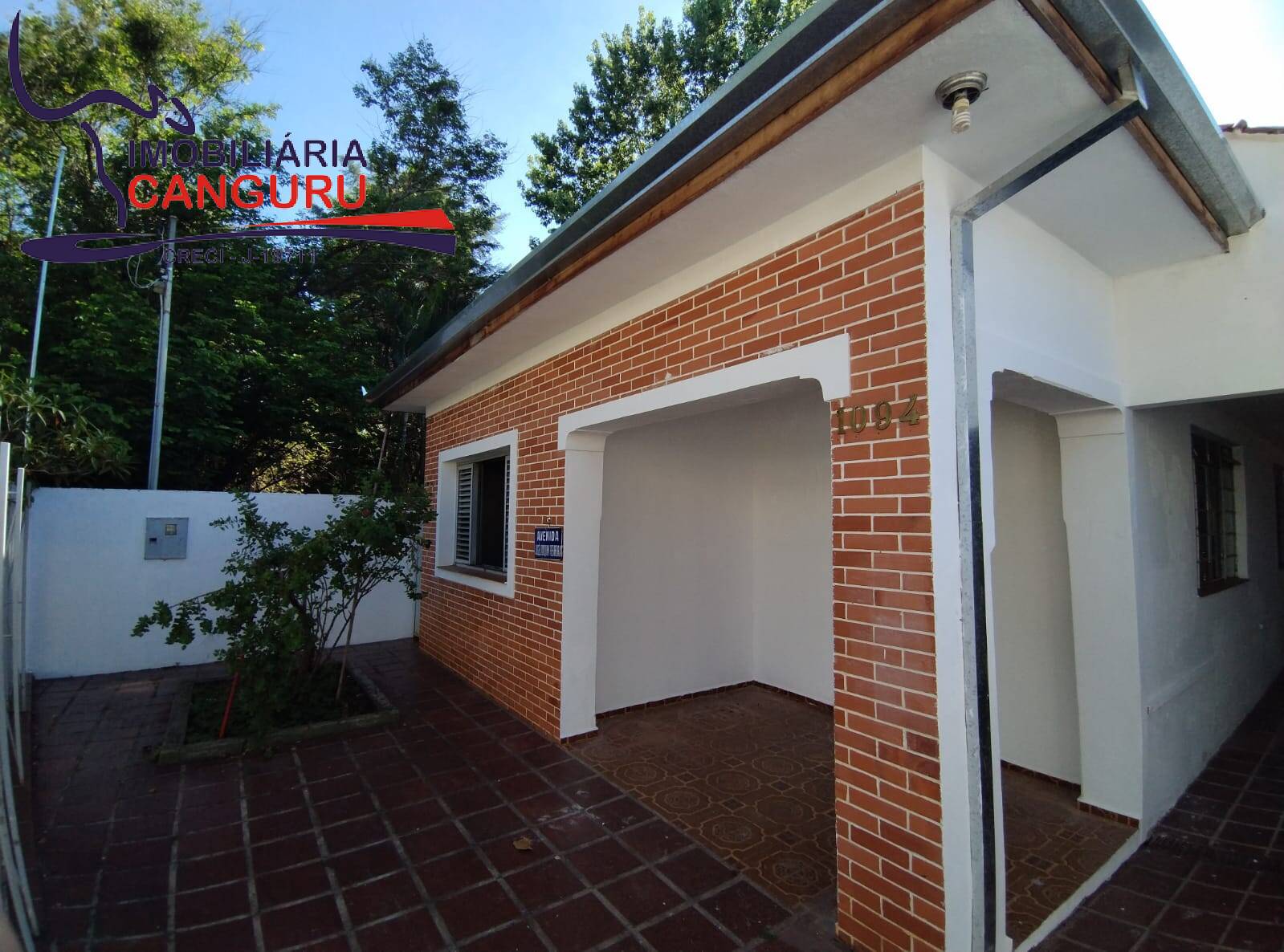 Casa à venda com 3 quartos, 451m² - Foto 4