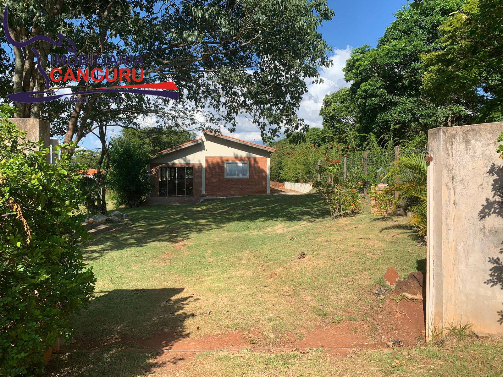 Fazenda à venda com 1 quarto, 2800m² - Foto 1