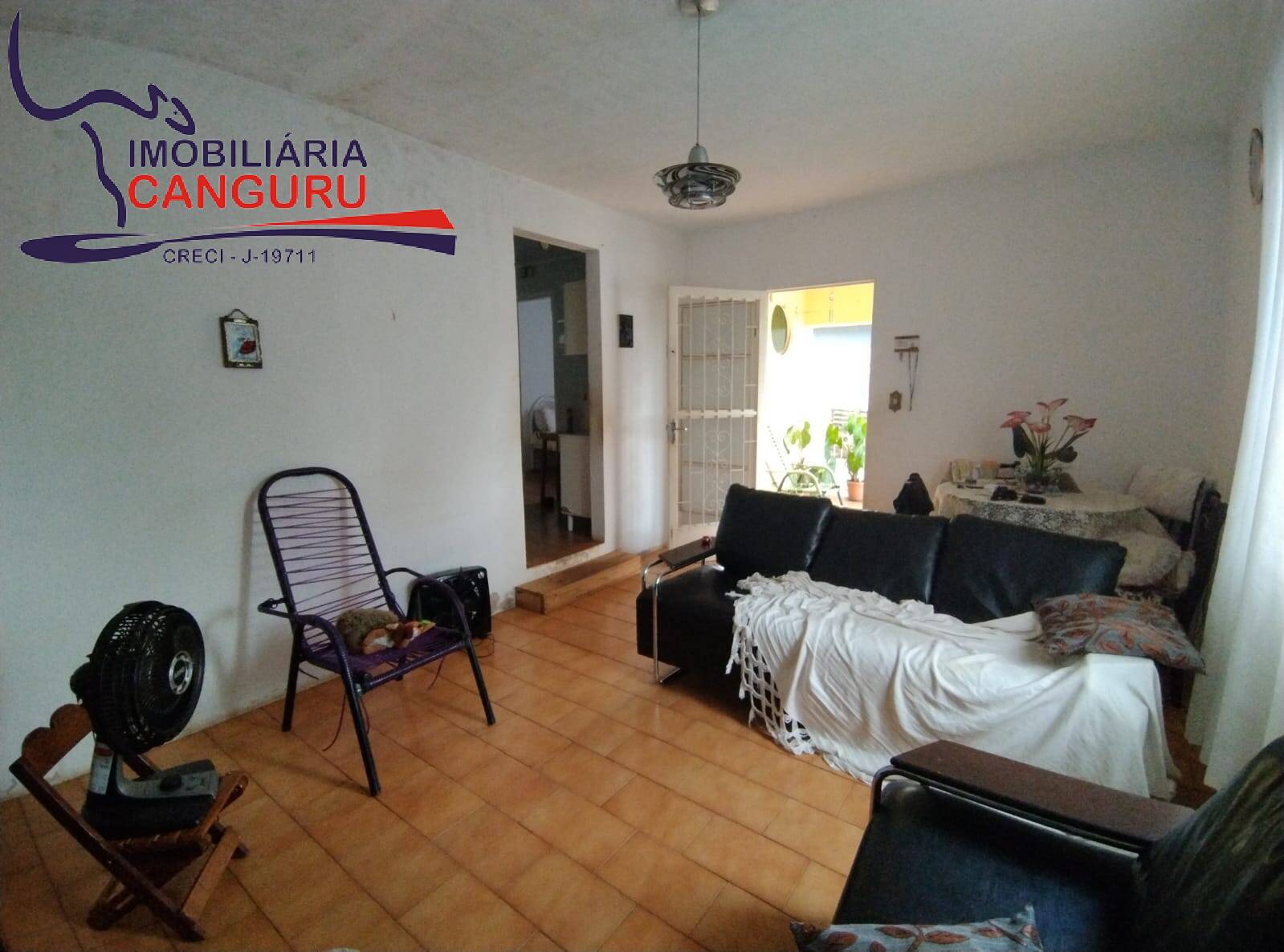 Casa à venda com 3 quartos, 250m² - Foto 11