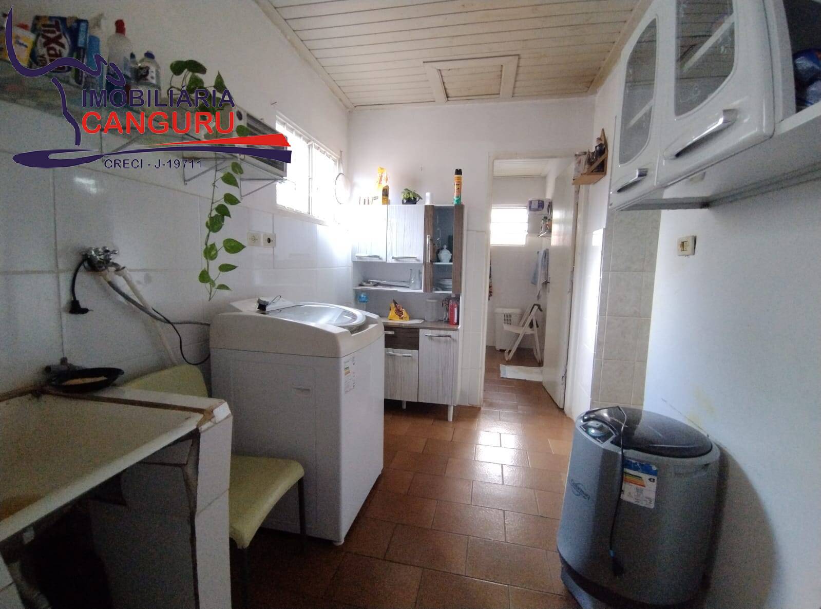 Casa à venda com 3 quartos, 250m² - Foto 21