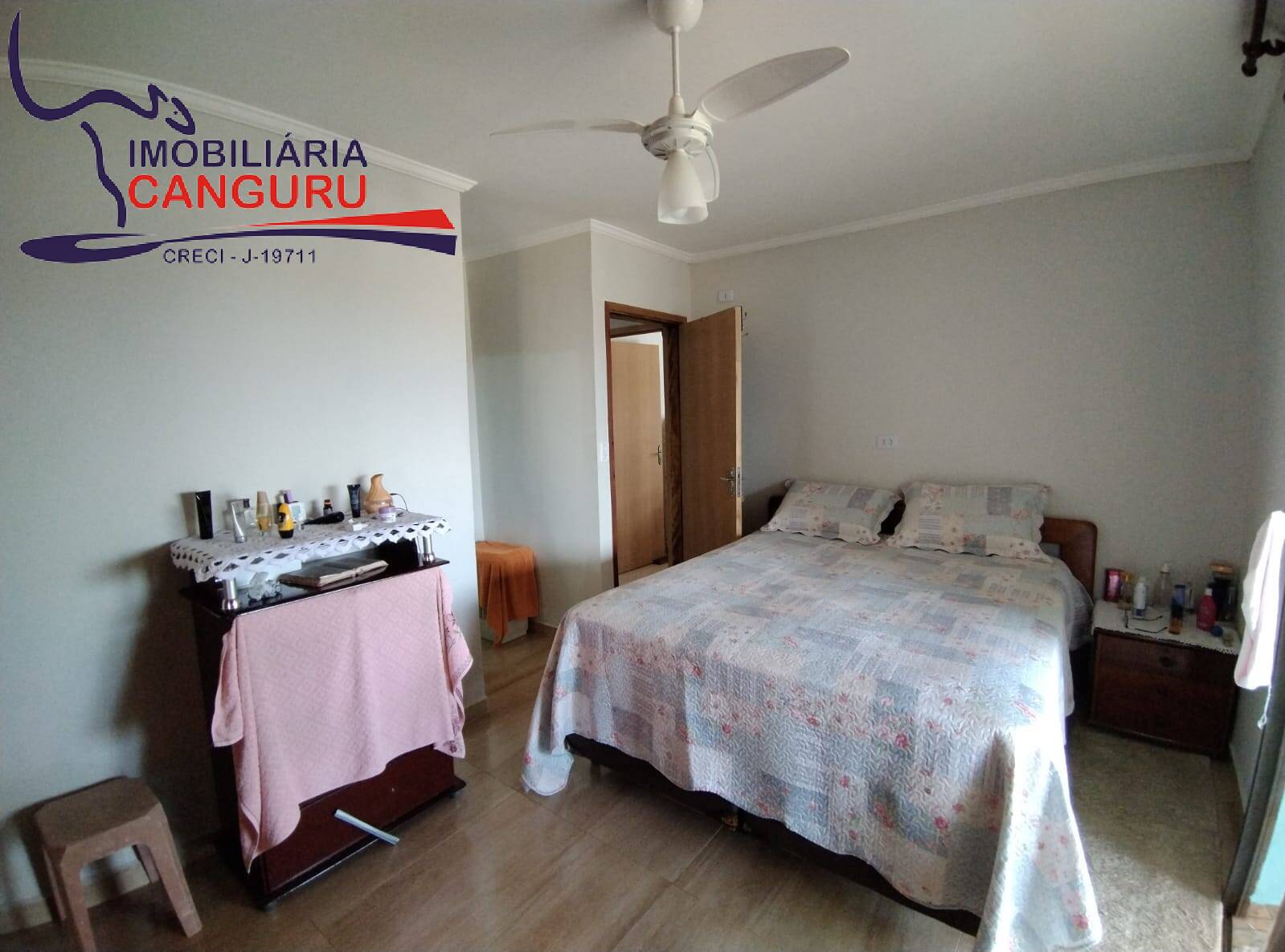 Casa à venda com 3 quartos, 190m² - Foto 10