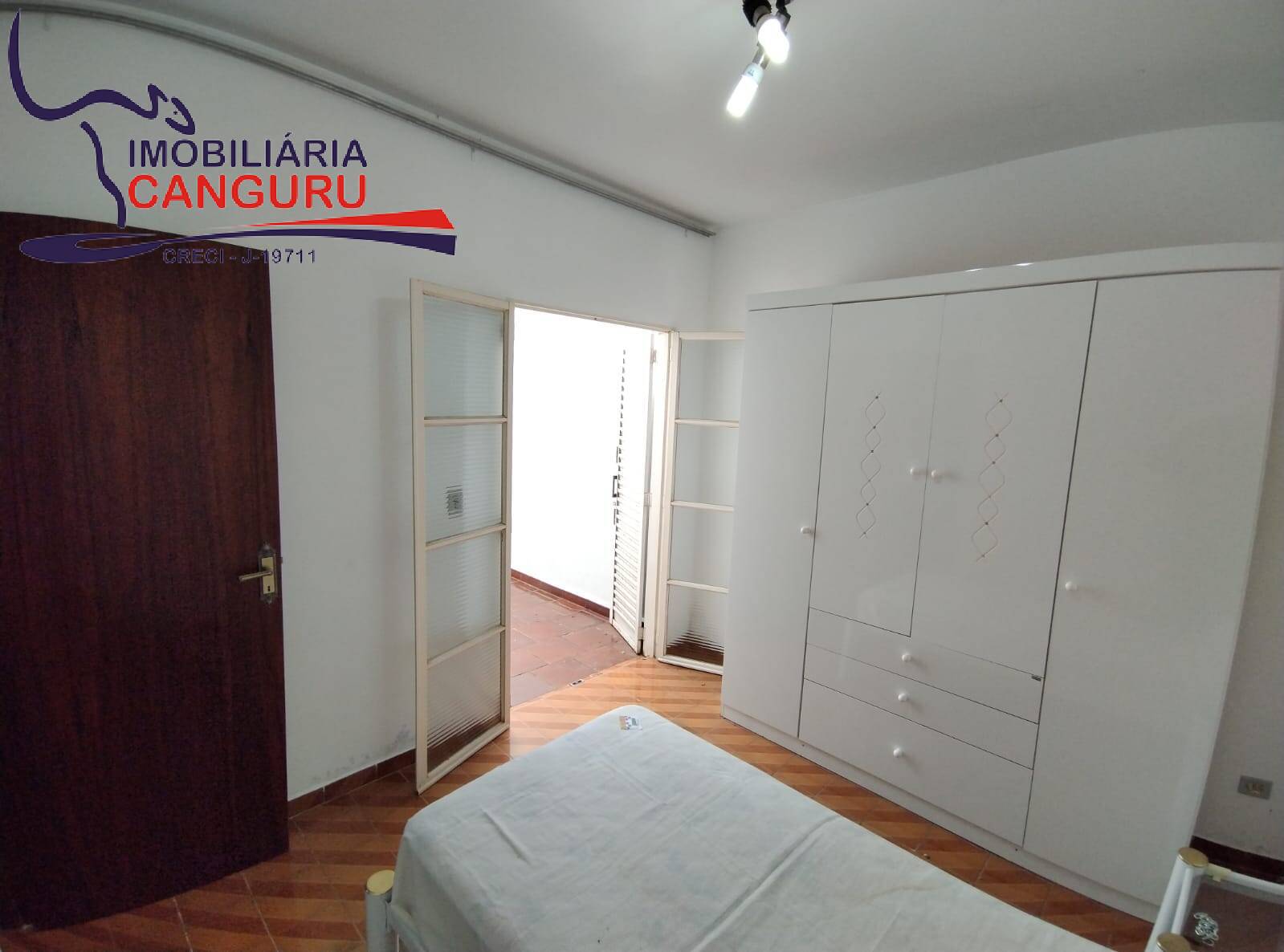 Casa à venda com 3 quartos, 141m² - Foto 10