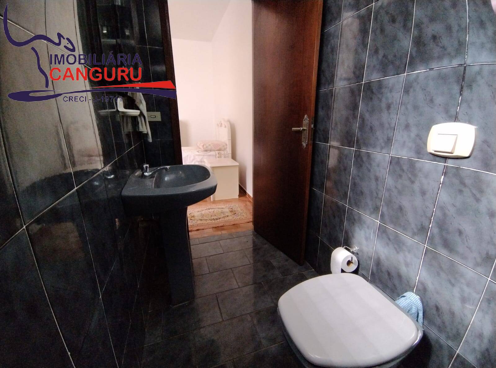 Casa à venda com 3 quartos, 141m² - Foto 13