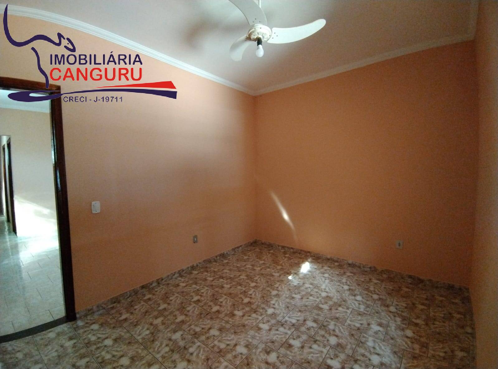 Casa à venda com 2 quartos, 128m² - Foto 12