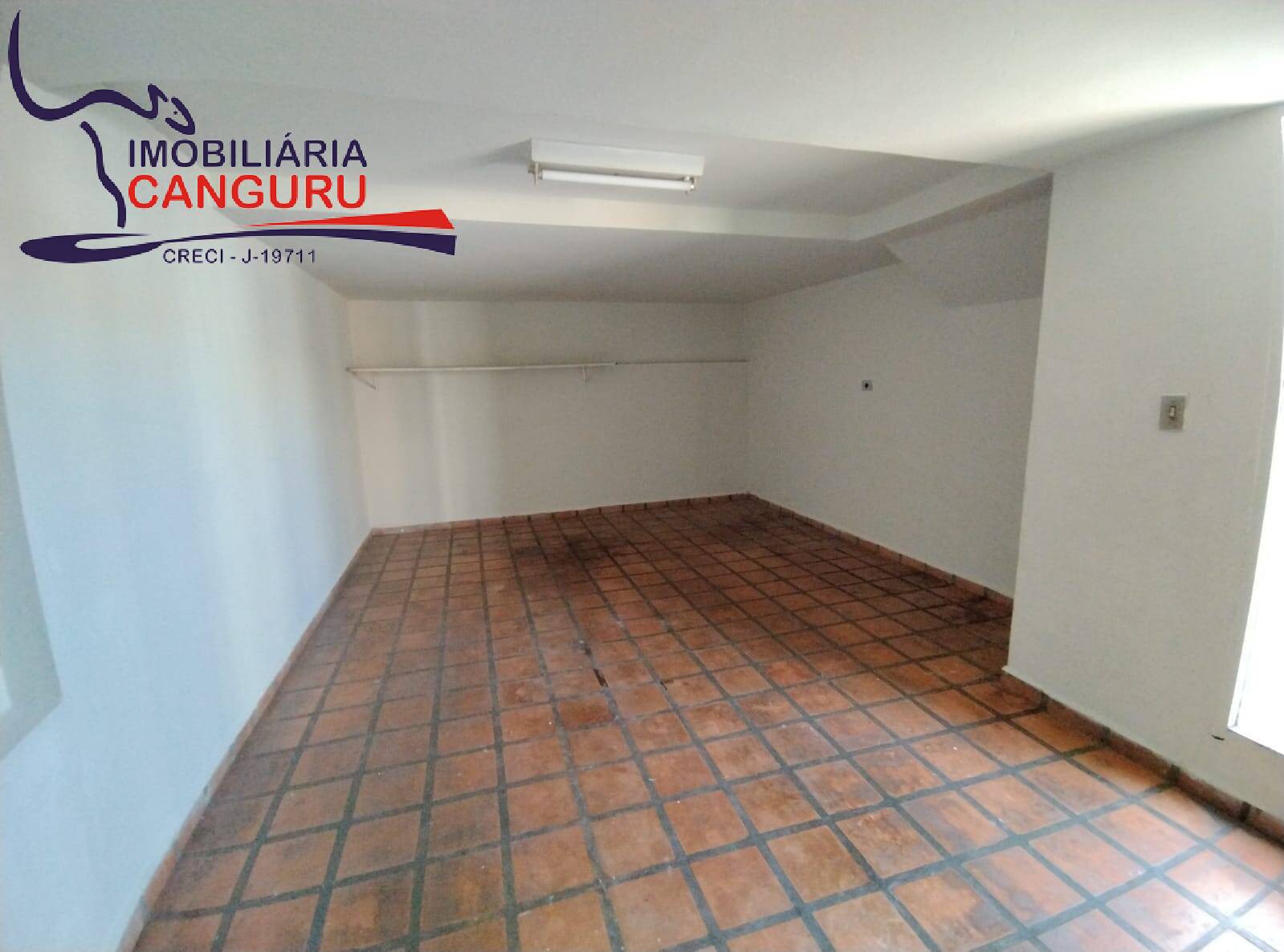 Casa à venda com 3 quartos, 225m² - Foto 22