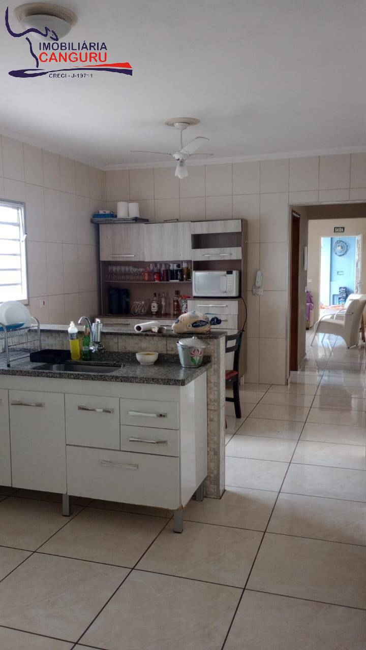 Casa à venda com 3 quartos, 168m² - Foto 6