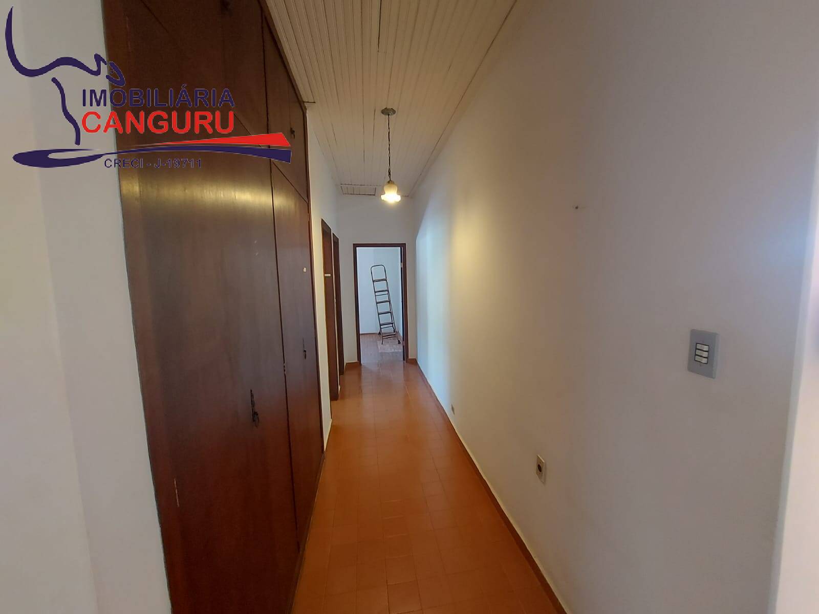 Casa à venda com 4 quartos, 428m² - Foto 10