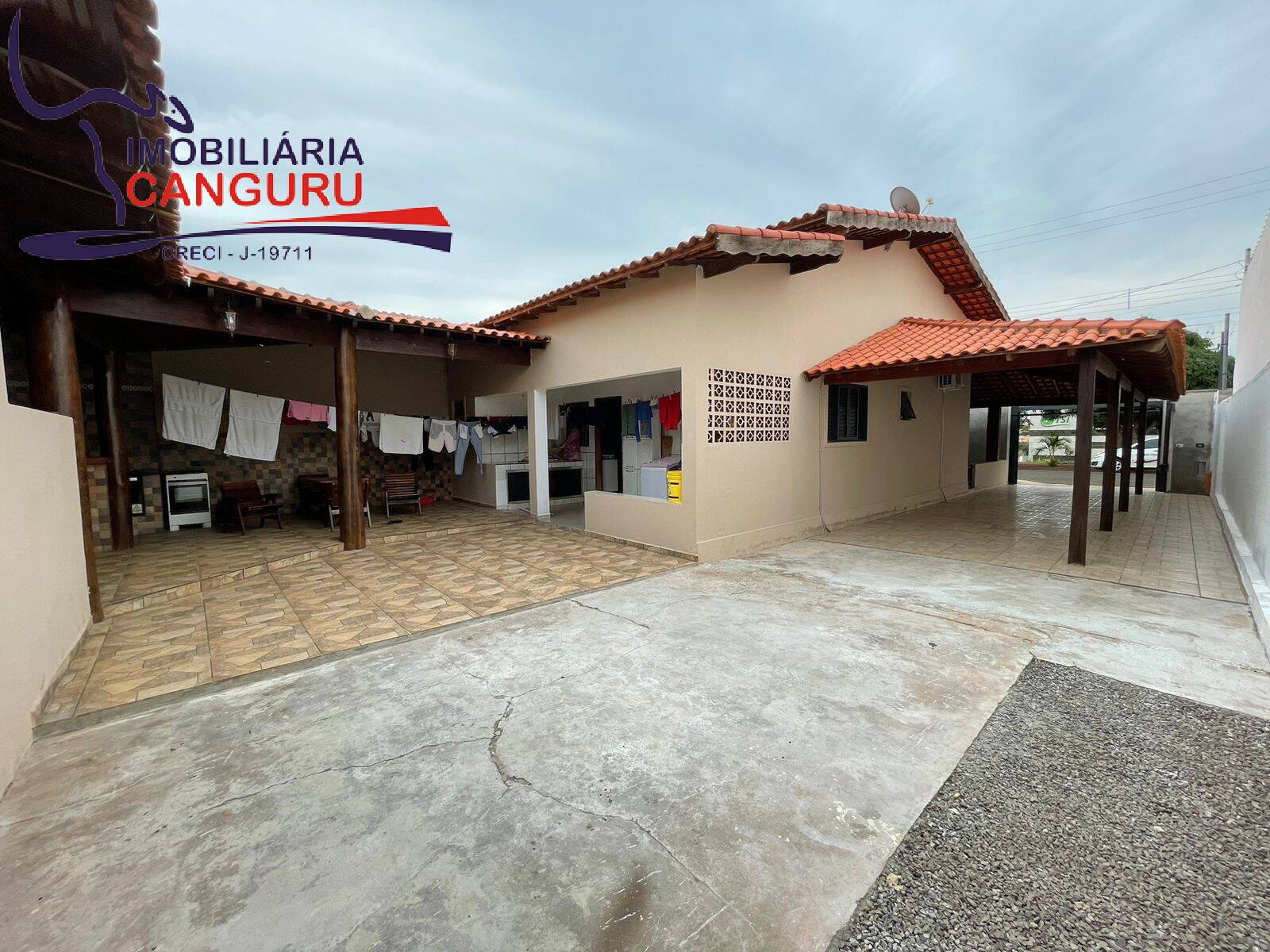 Casa à venda com 3 quartos, 300m² - Foto 13