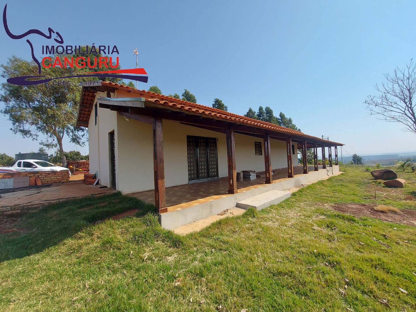 Fazenda à venda com 3 quartos, 48400m² - Foto 1