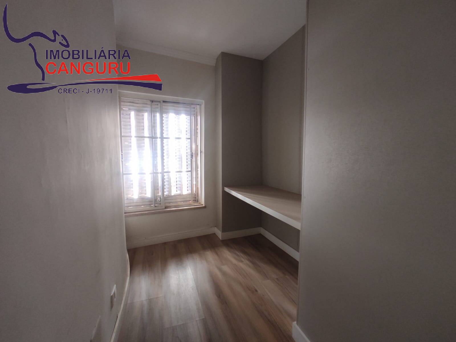 Apartamento à venda com 3 quartos, 120m² - Foto 11