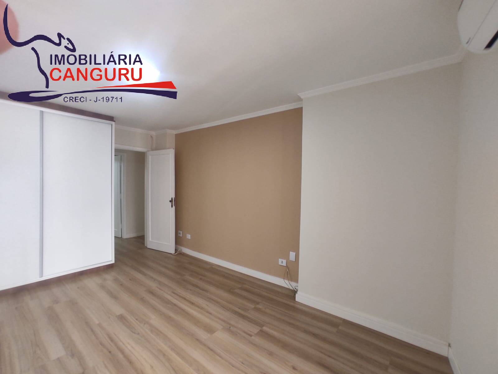 Apartamento à venda com 3 quartos, 120m² - Foto 14