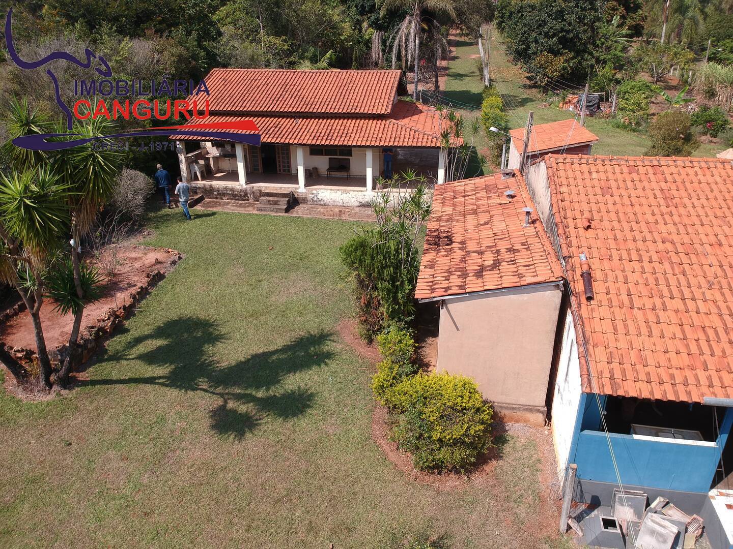 Fazenda à venda com 2 quartos, 3000m² - Foto 2