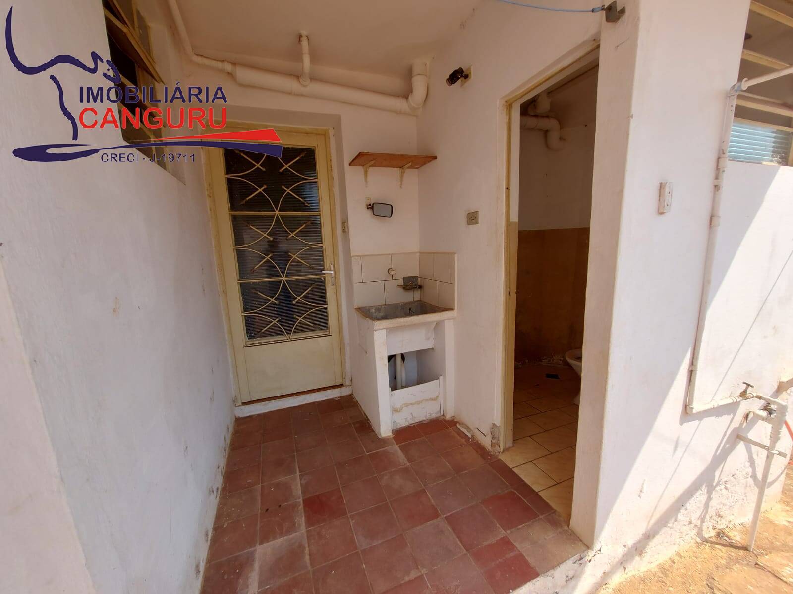 Casa à venda com 5 quartos, 204m² - Foto 19