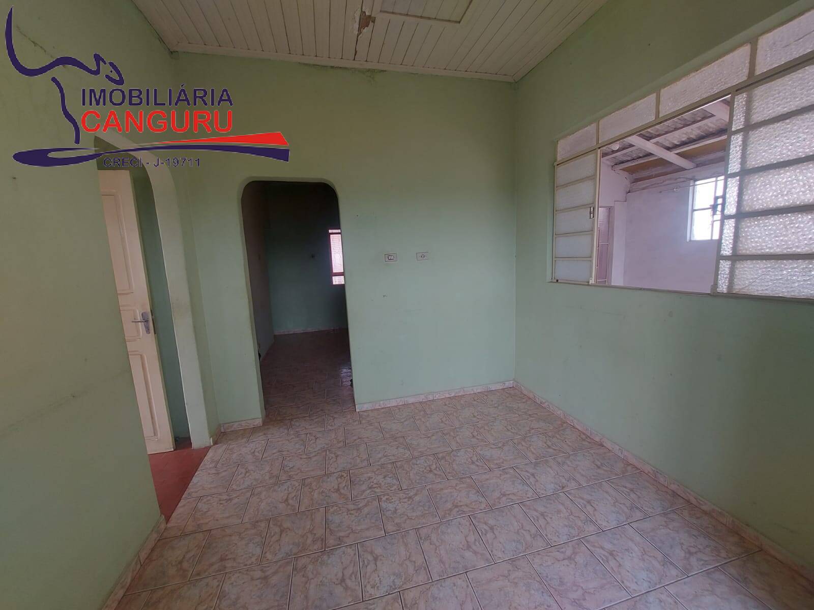 Casa à venda com 5 quartos, 204m² - Foto 5