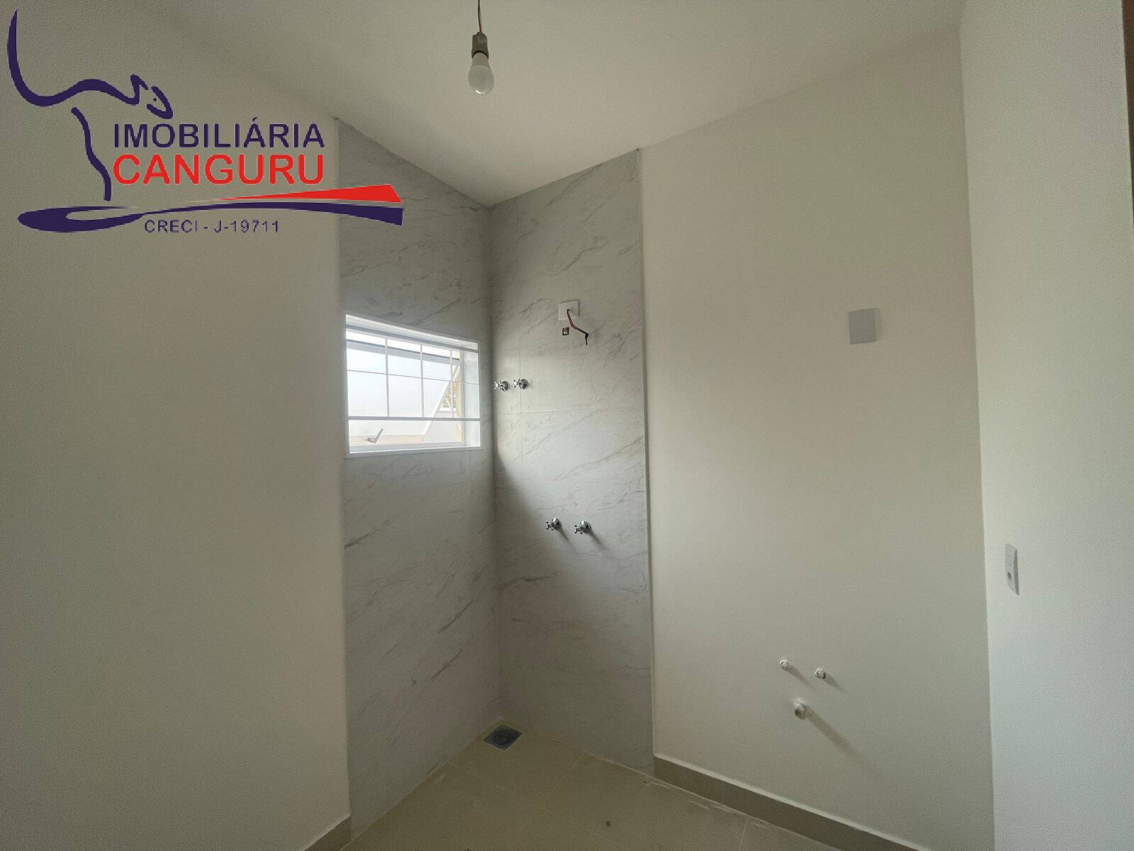 Casa à venda com 3 quartos, 250m² - Foto 12