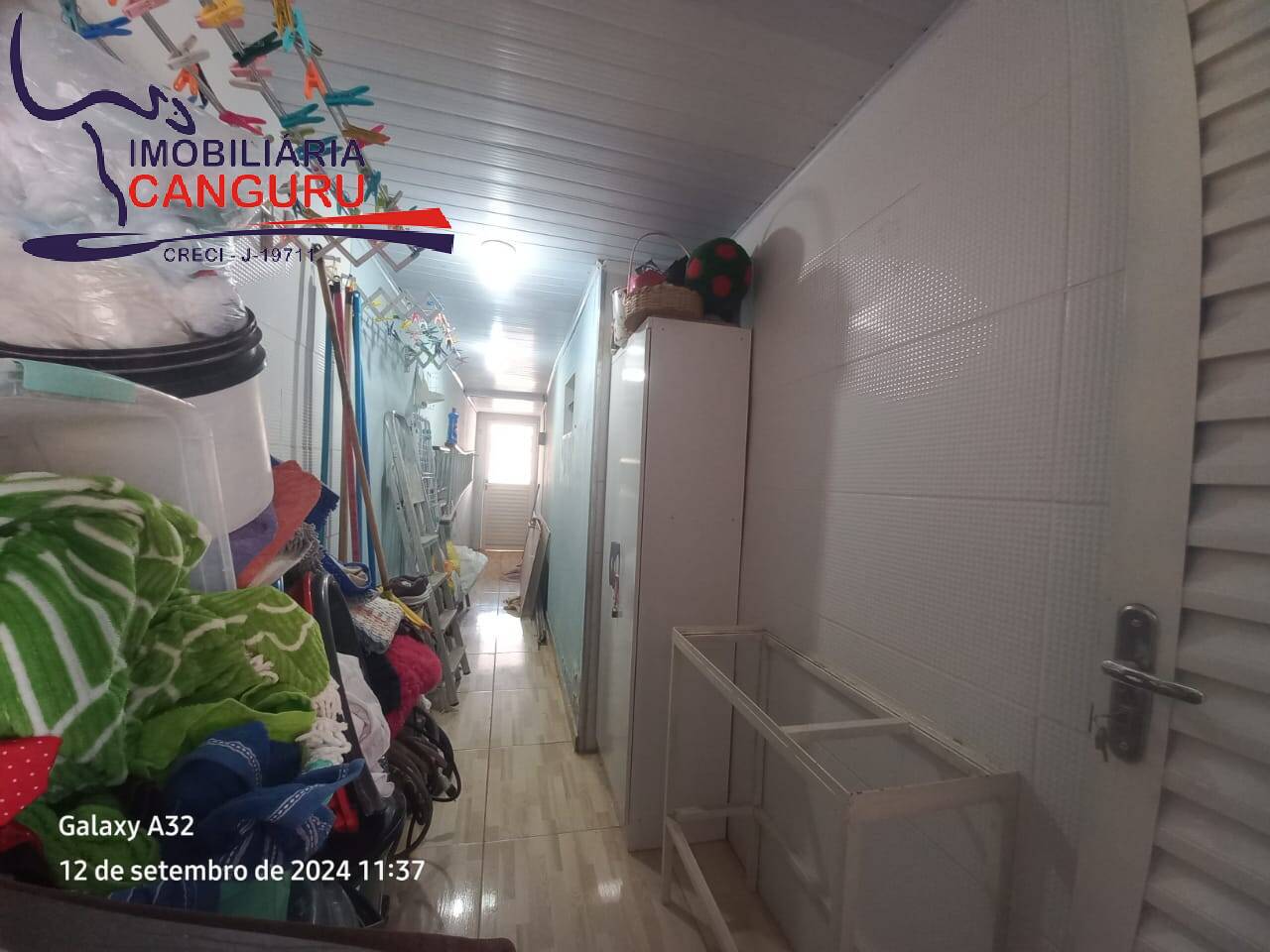 Casa à venda com 4 quartos, 150m² - Foto 16