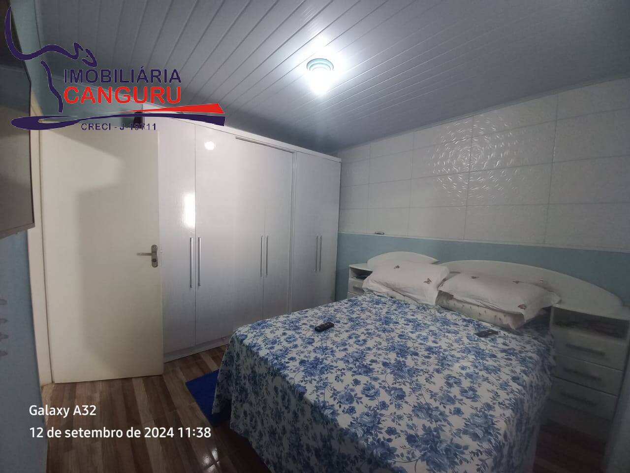 Casa à venda com 4 quartos, 150m² - Foto 10