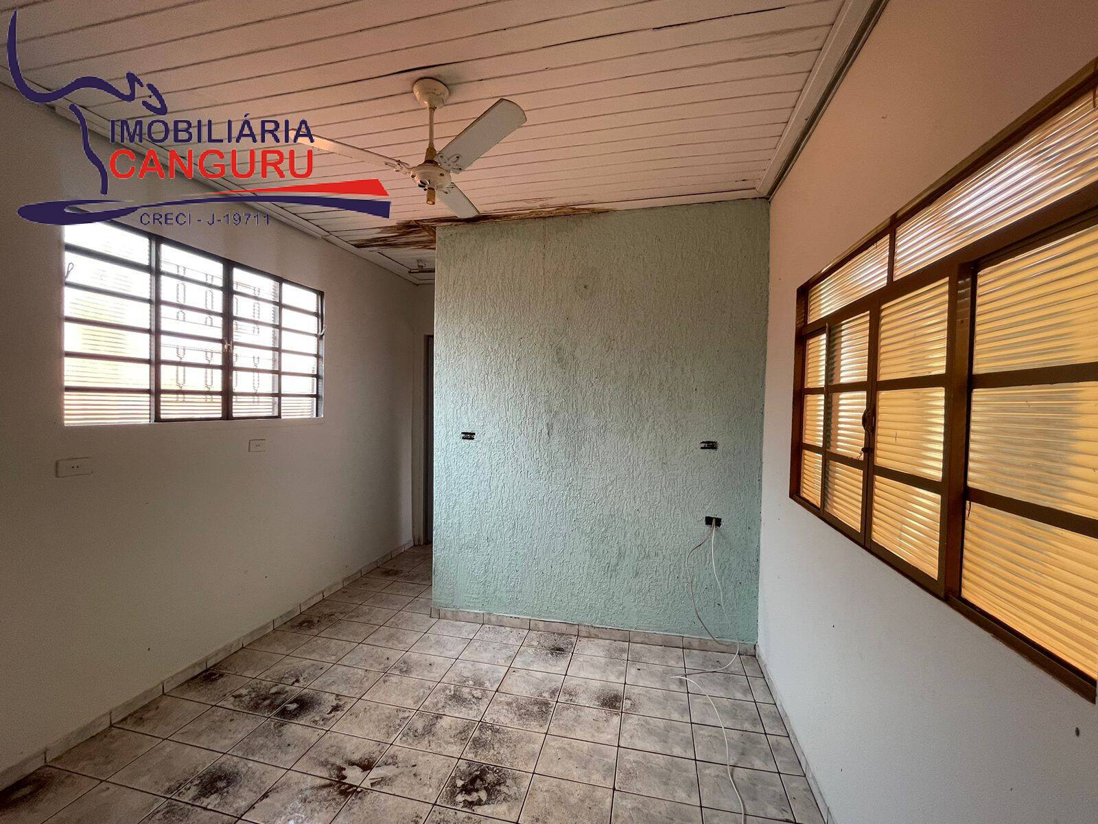 Casa à venda com 5 quartos, 250m² - Foto 22