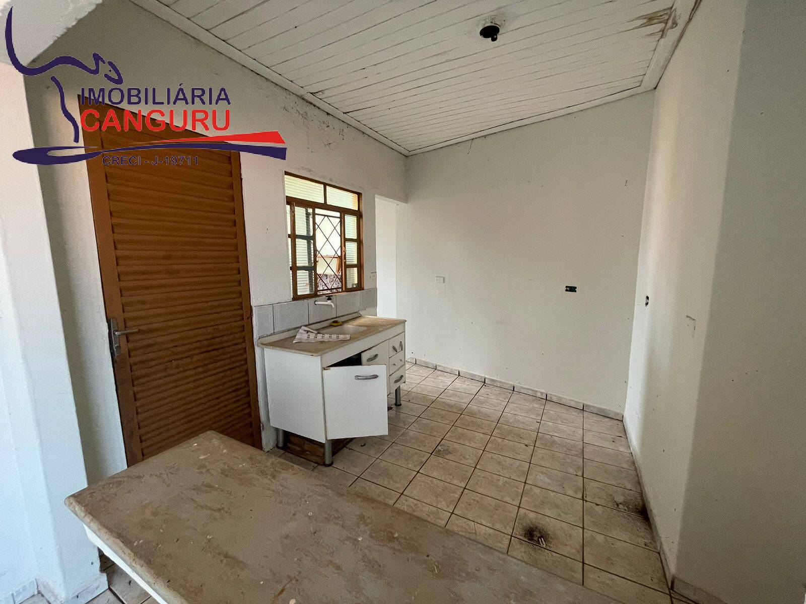 Casa à venda com 5 quartos, 250m² - Foto 21