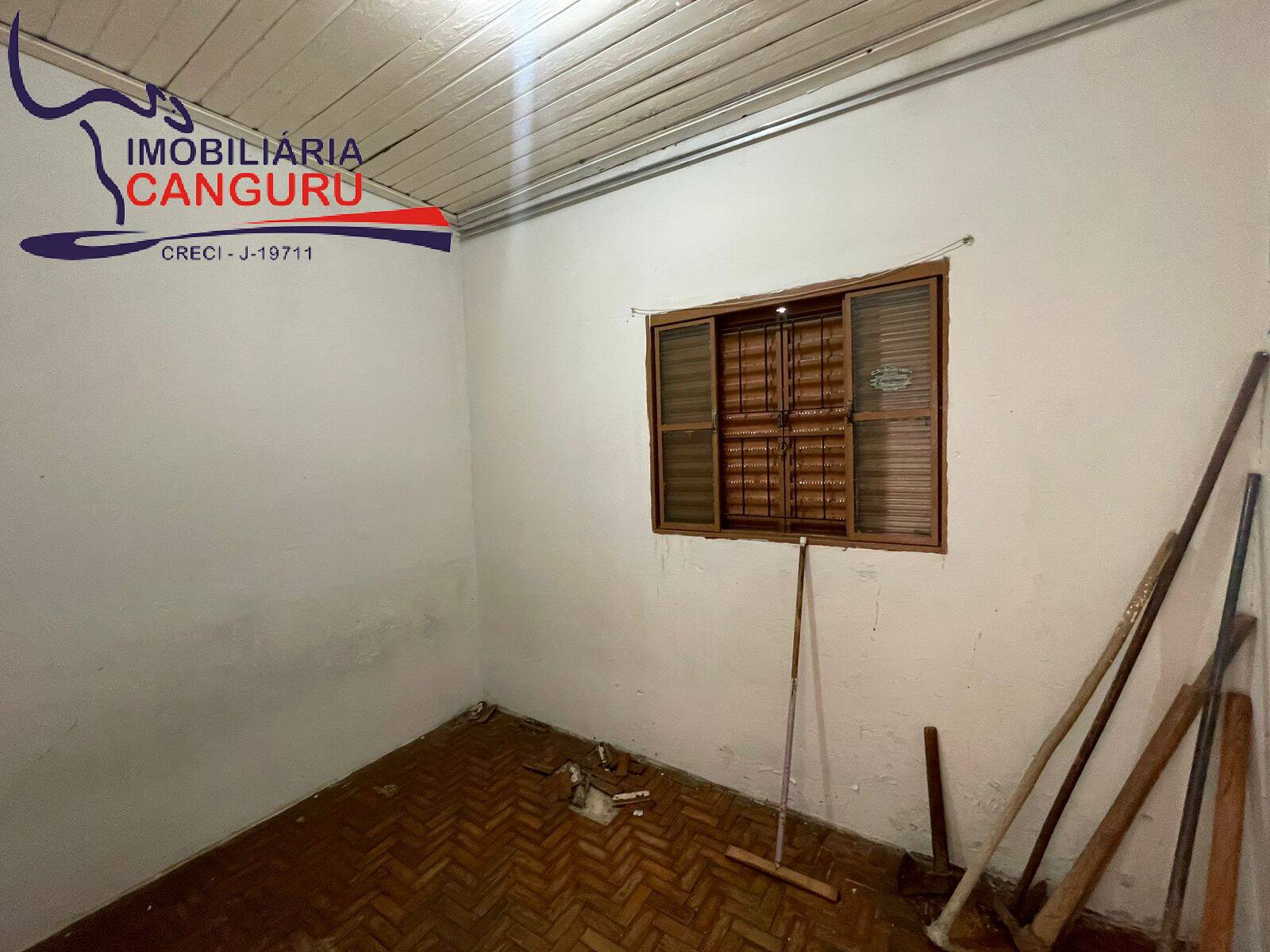 Casa à venda com 5 quartos, 250m² - Foto 9